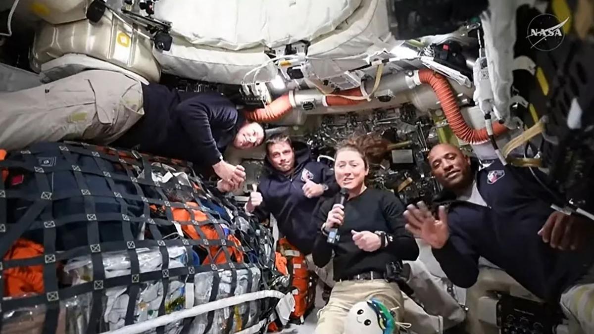 NASA sparge bariere: Ce-au trimis pe Artemis 2, „o premieră mondială”