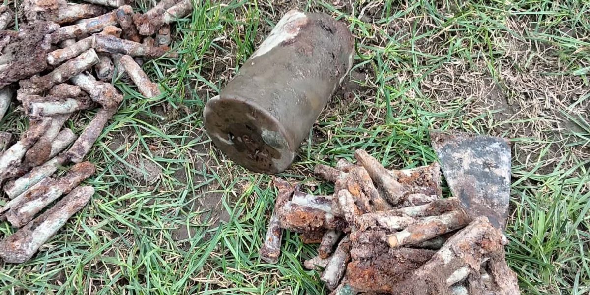 Harghita: Un localnic a găsit muniție veche. Ce faci dacă dai peste așa ceva?