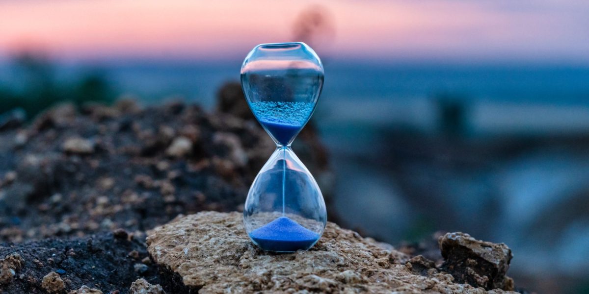 Ceasurile Atomice Dezvăluie Taina Timpului Cuantic: O Nouă Revoluție?