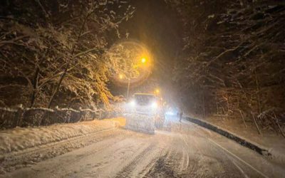 Drum de coșmar în Vinerea Mare: haos pe DN7A și Valea Prahovei, din cauza vremii