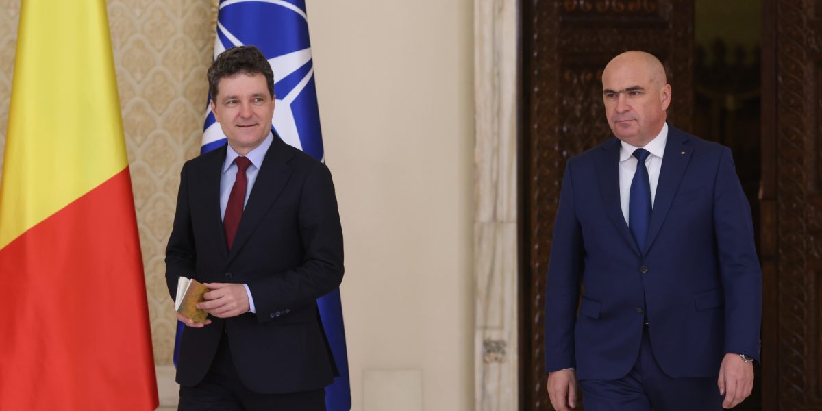 Bolojan și Georgescu, foști politicieni, în topul încrederii românilor