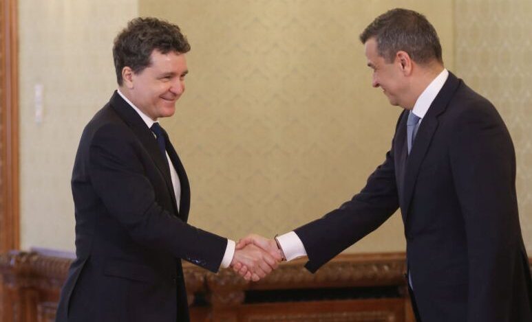 Grindeanu și Dan, la Cotroceni: Bolojan, pe făraș? Surse despre demitere