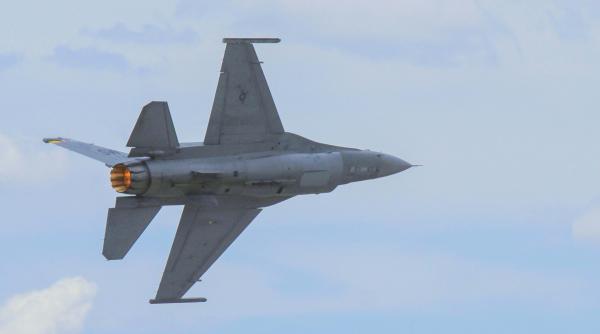 MApN ridică avioane F-16: Alertă Ro-Alert în județul Tulcea, atac la granița României