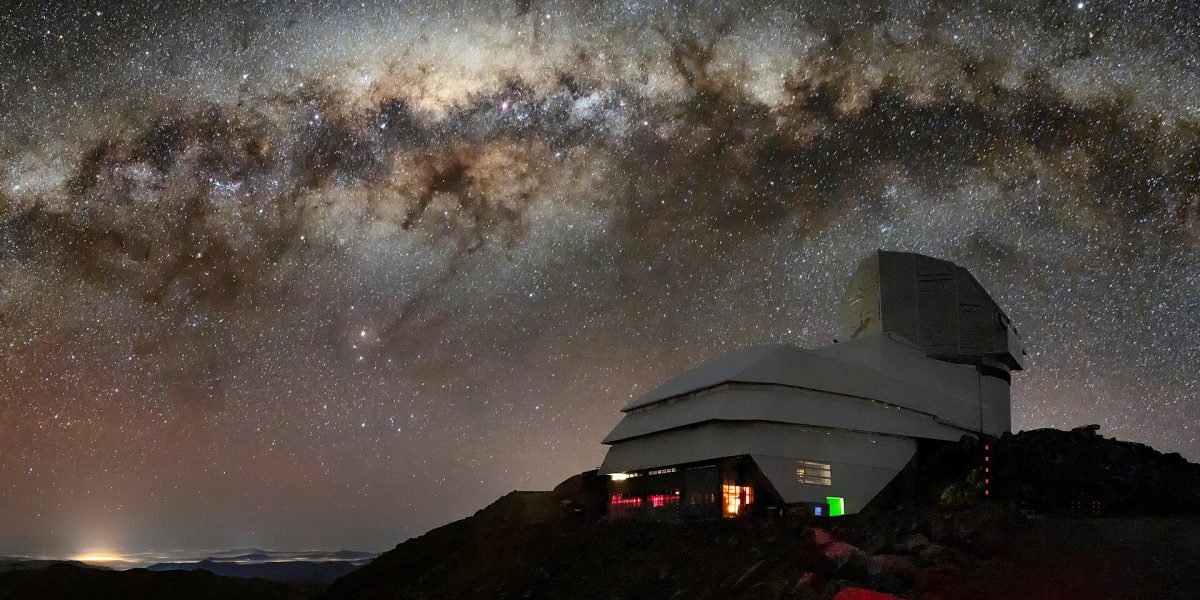 Noua descoperire: Zeci de asteroizi periculoși, detectați aproape de Pământ