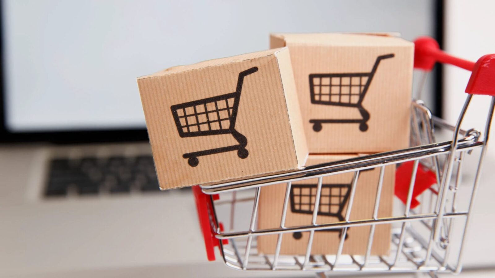 Noi reguli pentru magazinele online și marketplace-uri impuse de OUG 18/2026