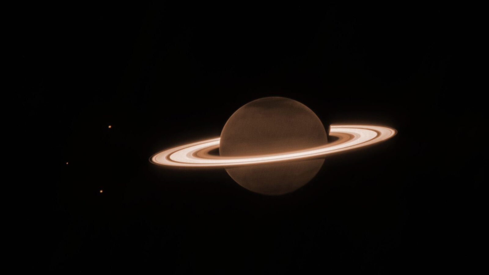 Un nou studiu avansează ipoteza că inelele lui Saturn, spectaculoasele structuri care înconjoară planeta gazoasă, s-au format în urma destrămării unei luni dispărute, numită „Chrysalis”