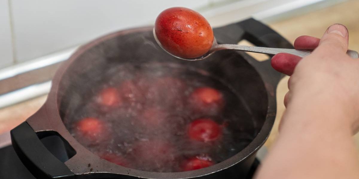 Greșeala de Paște: Ce indicii îți dă corpul după prea multe ouă