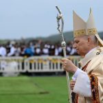 Papa Francisc, în Camerun: Condamnă tirania, țintă Donald Trump