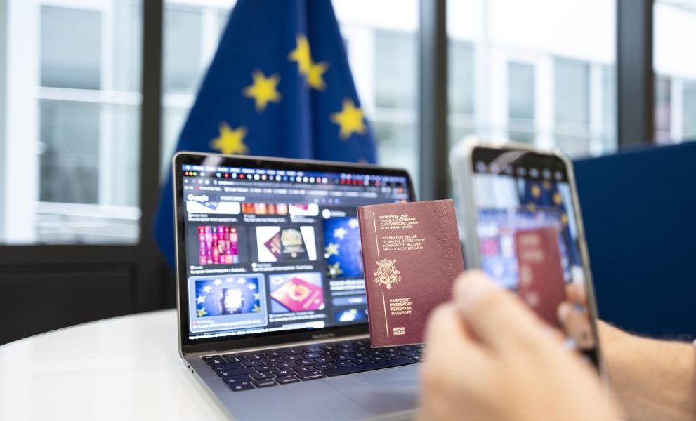 Portofelul digital european: Siguranța datelor, un pariu riscant pentru cetățenii UE