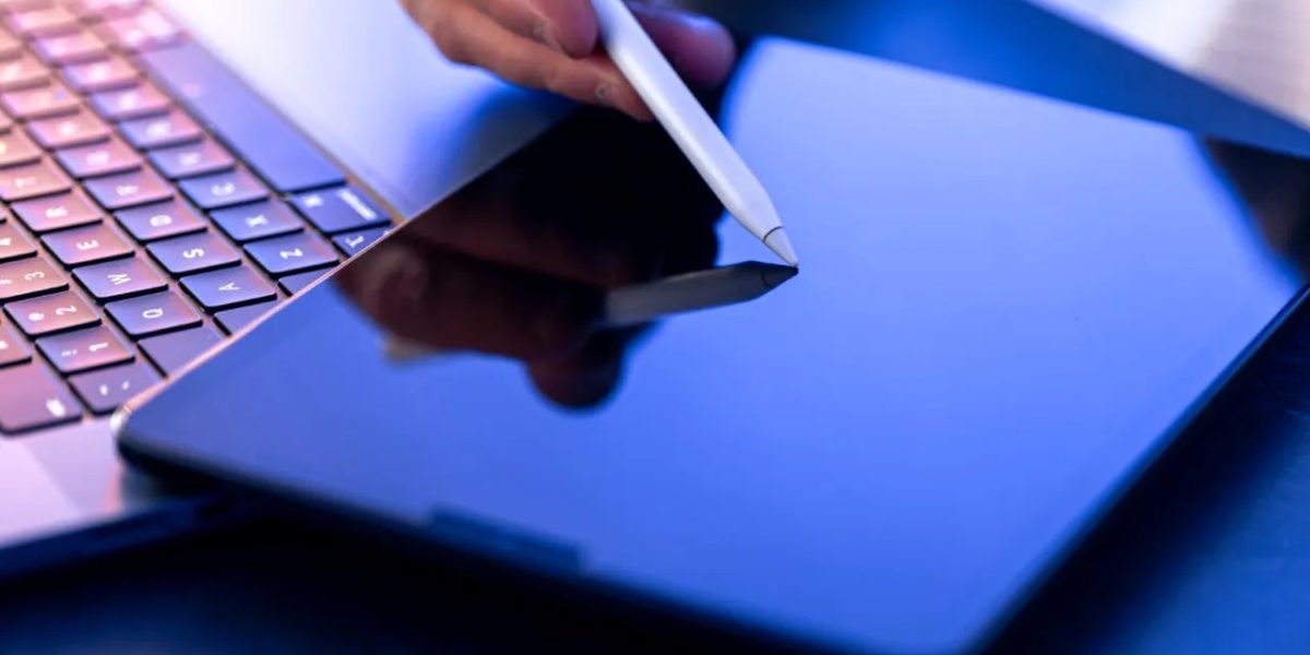 Actualizare falsă, atac cibernetic masiv: parole și date bancare, furate