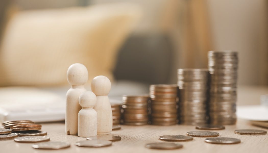 Românii din diaspora își valorifică munca: Care e procedura?