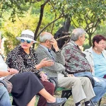 Pensionari, loviți de 240 de lei lunar în 2026: Ajutor de la Ministerul Muncii