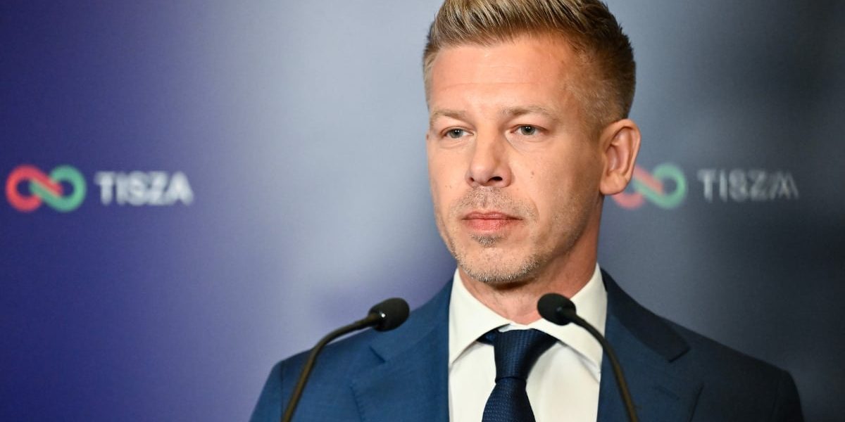 Cine sunt greii care-l susțin: De la Donald Trump la Mircea Lucescu