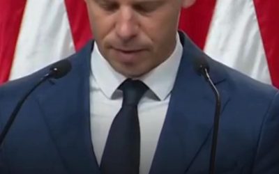 Magyar: Orban, acuzat că calcă pe morminte pentru a-l susține pe Simion