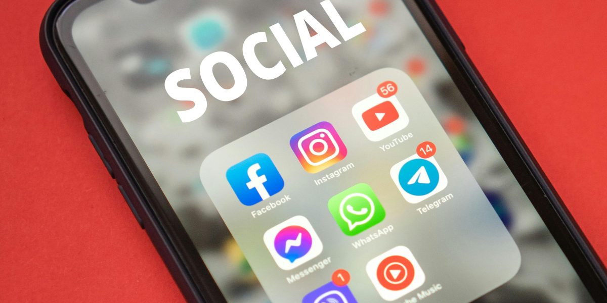 Comisia Europeană, lovitură pentru Meta: WhatsApp, sub lupa în lupta AI