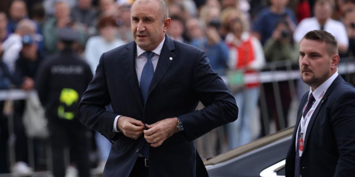 Radev, președintele bulgar, forțează Guvernul: „Dacă nu iese, pică!”