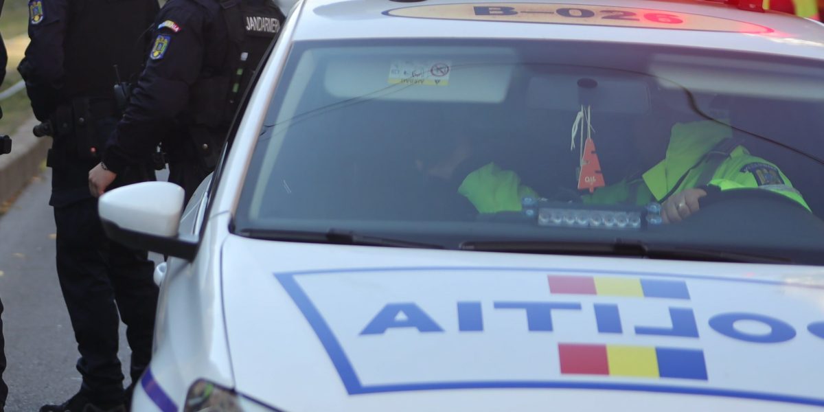 Doi bărbați, arestați pentru tâlhărie într-o sală de jocuri din Galați