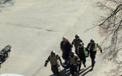 Kiev: Doi polițiști, fugiți de gloanțe. Anchetă de amploare în Ucraina