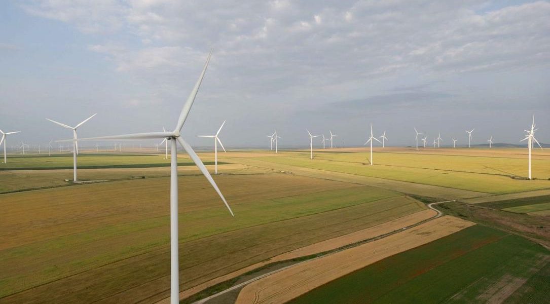 PPC România instalează sistem BESS de 120 MWh într-o fermă eoliană din estul țării