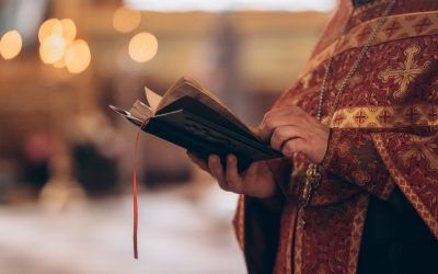 De ce e vitală Spovedania? Preot: „Curățăm” sufletul de păcate