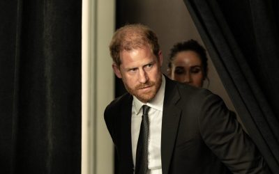 Harry, din nou la atac: Charles, ținta prințului răzvrătit. Copiii, miza familiei regale