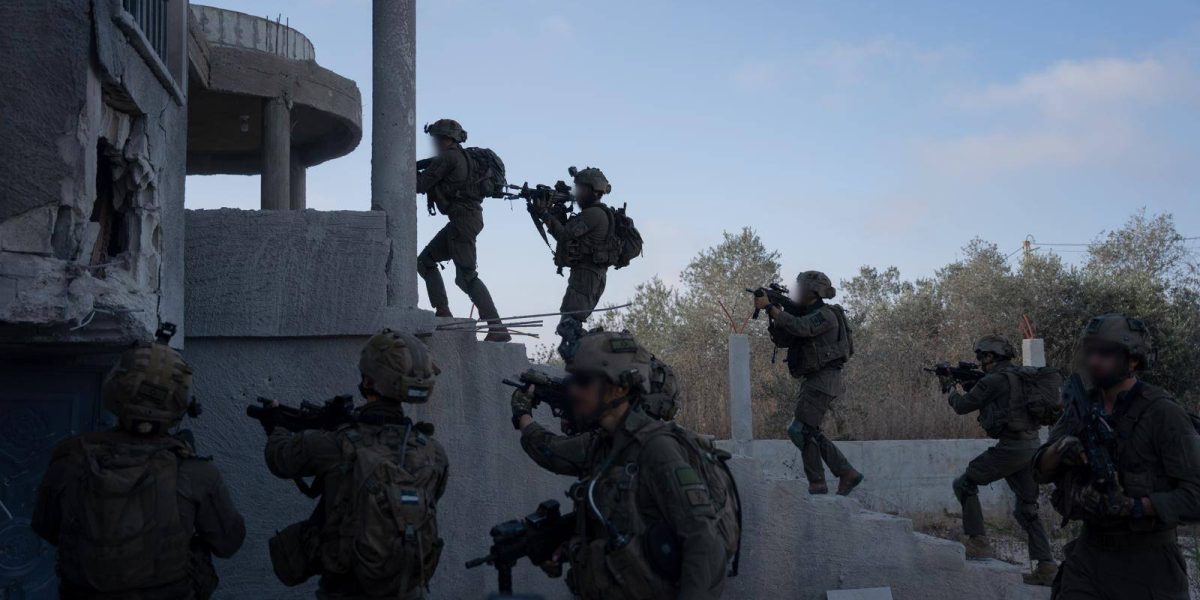 Armata israeliană stabilește o linie de apărare avansată în sudul Libanului pentru a preveni atacurile Hezbollah