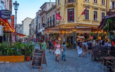 Bucureștiul devine tot mai mult o destinație atractivă pentru turiști, nu doar datorită prețurilor accesibile, ci și pentru diversitatea sa culturală, istorică și modernă
