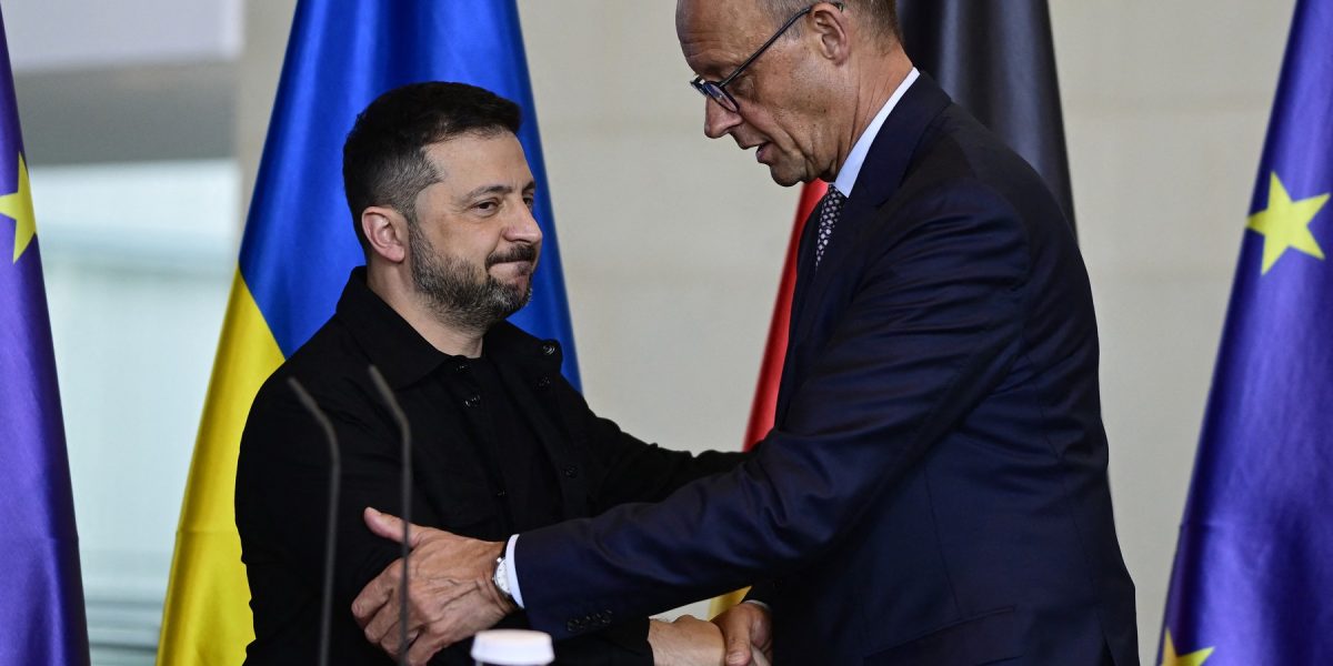 Zelenski și Merz la Berlin: Ajutor financiar și militar pentru Ucraina