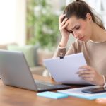 Criză: Statul, datornic cu facturile, pune firmele mici pe butuci