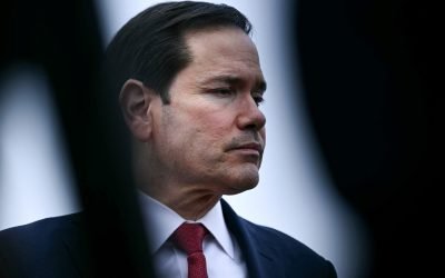 Secretarul de Stat american Marco Rubio a mulțumit României pentru sprijinul în Orientul Mijlociu Secretarul de stat al SUA, Marco Rubio, a avut joi o convorbire telefonică cu ministrul român de Externe, Oana Țoiu, în cadrul căreia a exprimat recunoștința pentru sprijinul oferit de România în operațiunile americane privind securitatea din Orientul Mijlociu