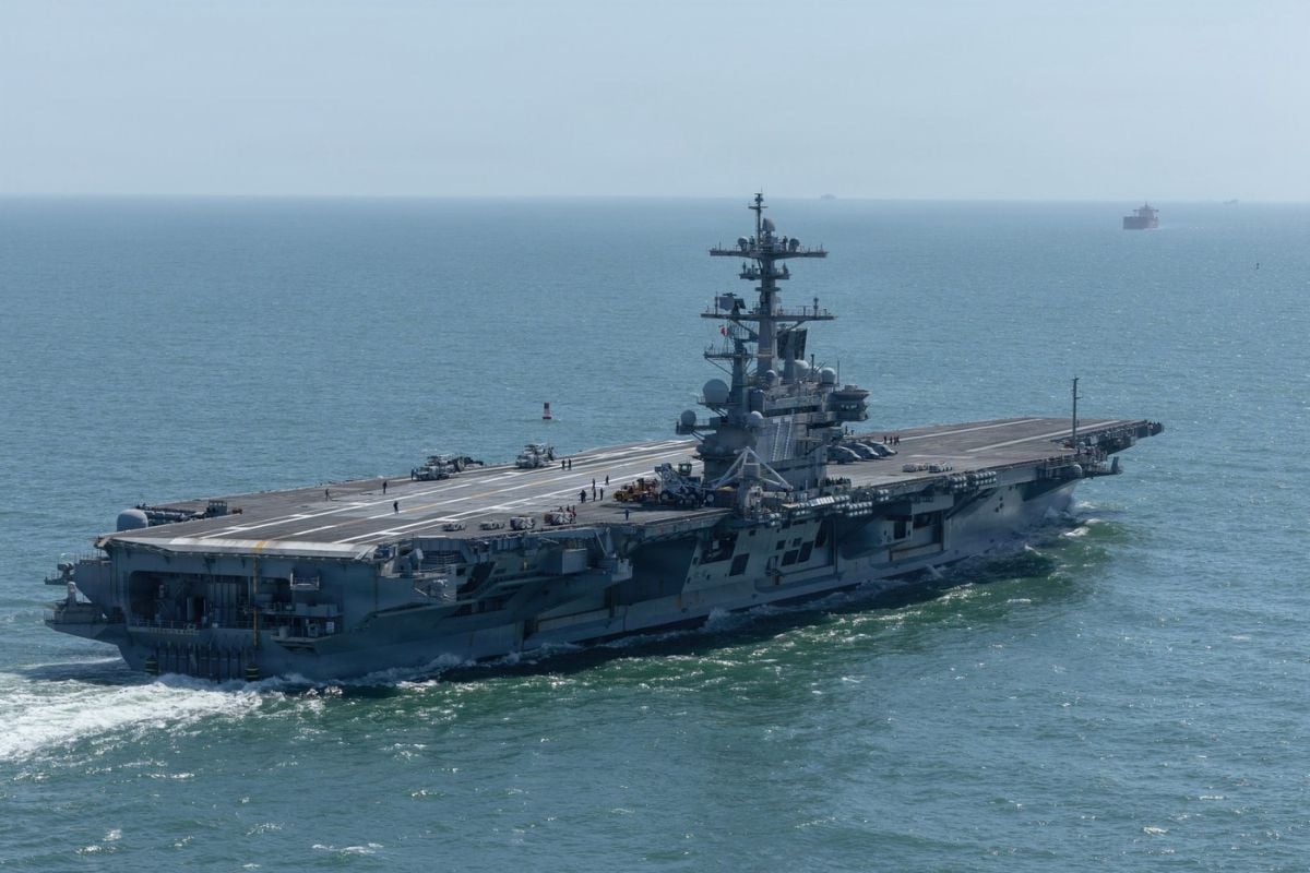 Bush, portavionul nuclear american, în Marea Mediterană: Destinația, Orientul Mijlociu