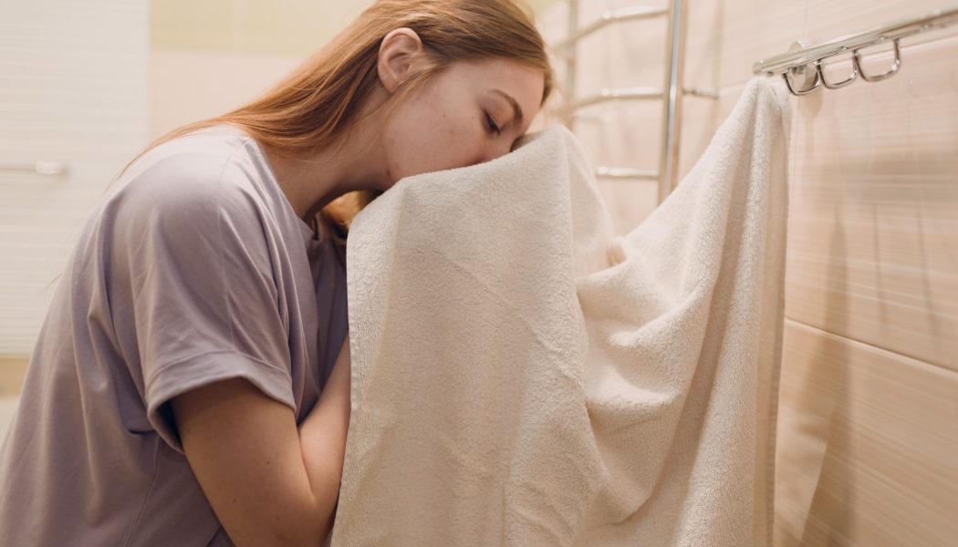 De ce miroase URÂT prosopul după spălare? SOLUȚII UȘOARE și eficiente
