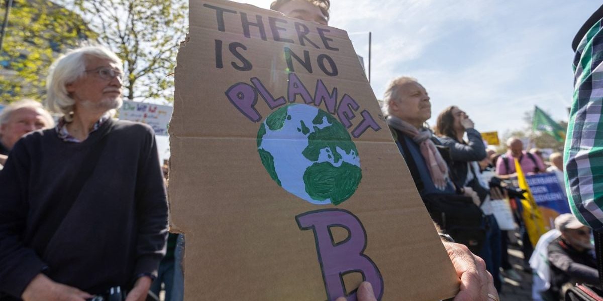 Scumpirile, efectul combustibililor fosili: România, în genunchi