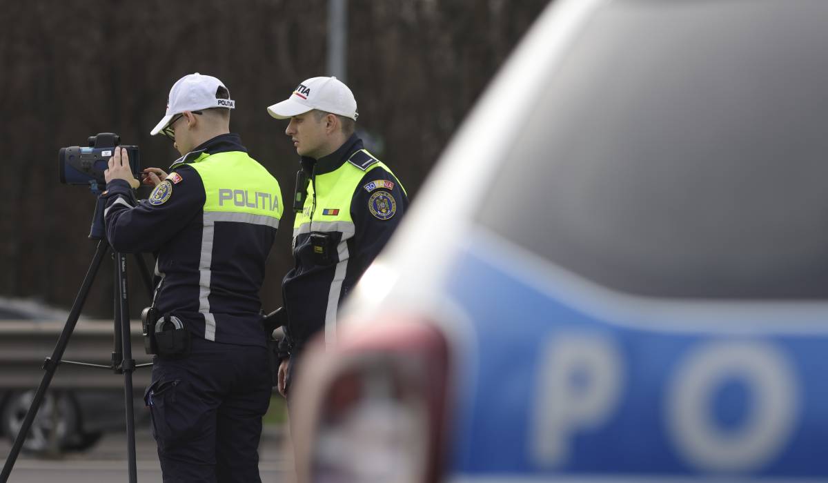 Poliția Română mobilizează peste 9.000 de agenți și 400 de radare pentru minivacanța de Paște, cu scopul de a preveni accidentele rutiere și a asigura fluența traficului