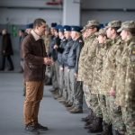 Industria de apărare din România va fi reevaluată după Paște, a anunțat oficialul Marius Lazurca, consilier prezidențial, în contextul crizei de securitate globale și a provocărilor politice și militare din regiune