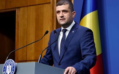 Miruță avertizează: Blocajul politic riscă să piardă contracte SAFE