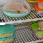 Cât rezistă mâncarea gătită în frigider: Pericol de toxiinfecții