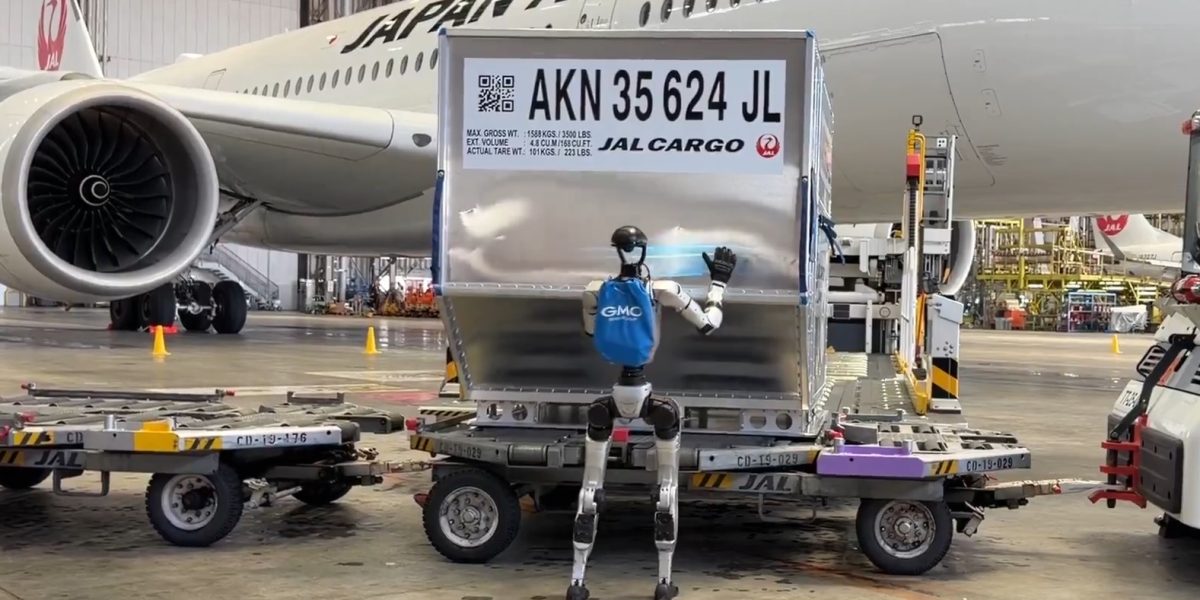 Roboții umanoizi, noua forță de muncă în aeroporturile din Japonia