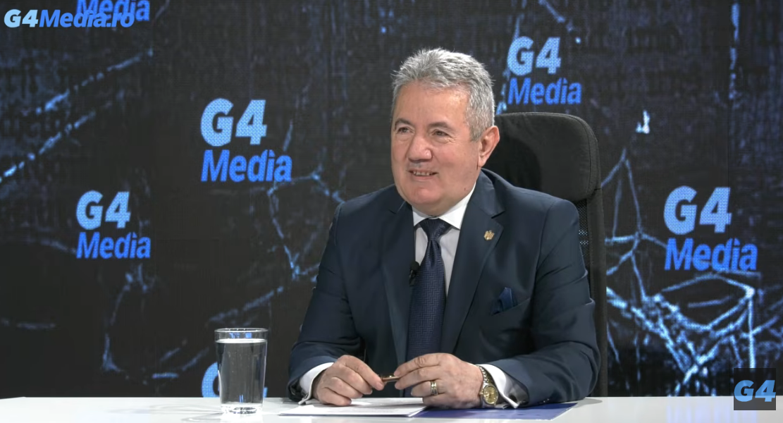 Compania Falcon Defence vizează producția de muniție în România, dar conflictul din Orientul Mijlociu a amânat planurile Compania Falcon Defence, specializată în industria de apărare, intenționează să înceapă producția de muniție în România, inclusiv proiectile de artilerie de 155 mm la standardele NATO, materiale energetice și muniție antidronă inovatoare