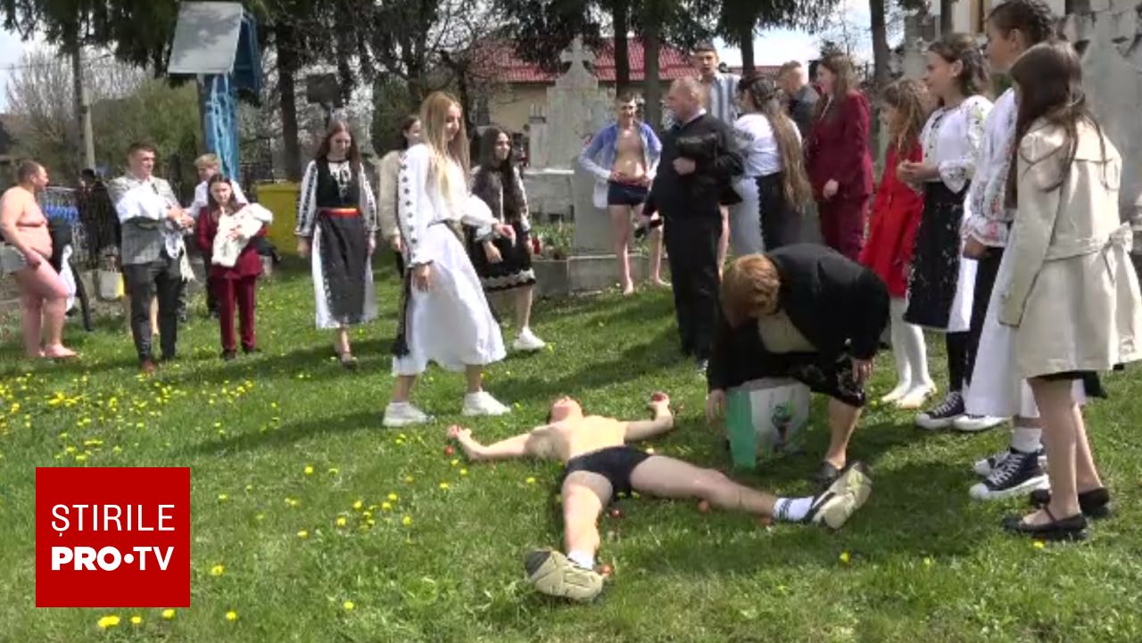 Cursa Pogăniciului, tradiție vie în Mureș: satul se adună pentru spectacol