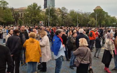 Mitimg în Piața Victoriei pentru premierul Ilie Bolojan: Ce cer manifestanții?