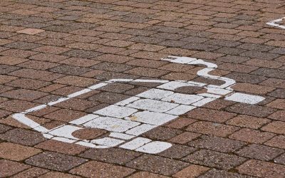 Producătorul auto BYD și sucursala chineză a KFC vor implementa în China stații drive-thru care promit încărcarea rapidă a vehiculelor electrice, într-un timp record de nouă minute