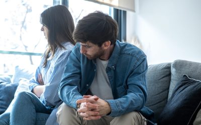 Semnele-cheie că relația ta e pe butuci: Atenție la aceste indicii