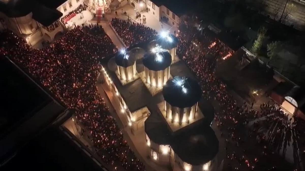 Hristos a Înviat! Antena 3 CNN urează Paște fericit cititorilor din România