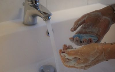 Alertă sanitară într-un spital din București: Ce au găsit medicii în săpun (VIDEO)