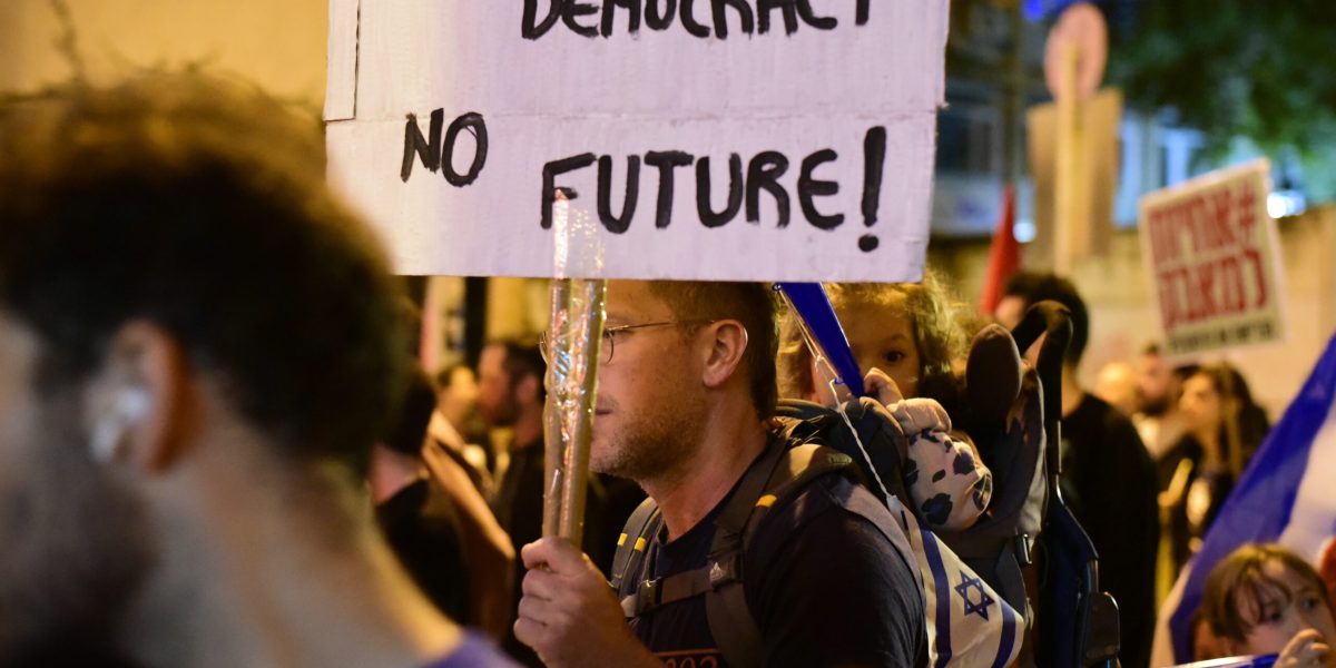 Schimbări subtile, dar notabile, se observă în tabloul global al democrației, cu semne timide de redresare după ani de declin