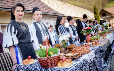 Sărbătoarea „Statu la vase” revine după Revoluție: Tradiția pentru tinerii căsătoriți