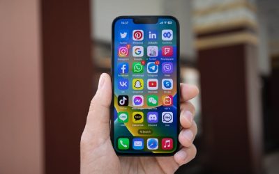 Alternative la WhatsApp: Aplicațiile care îți țin legătura cu cei dragi