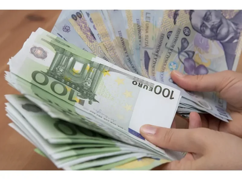 Tezaur sau Fidelis în aprilie 2026 care aduce mai mult și ce diferențe există