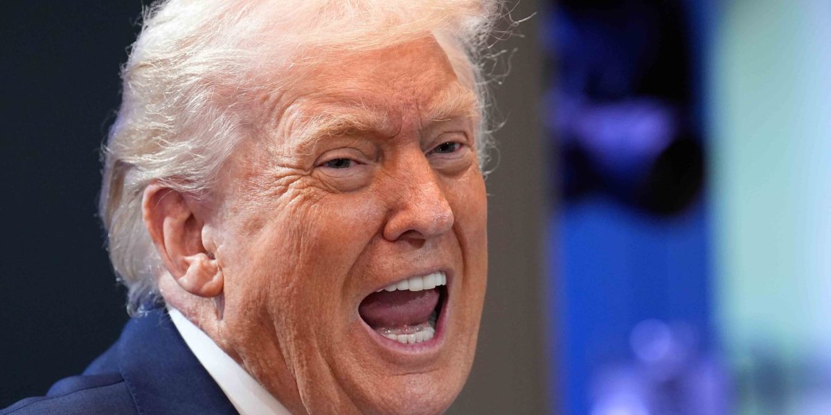 Trump zguduie NATO: Ce secrete discută cu Rutte despre viitorul SUA?